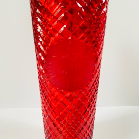 Cranberry Red Starbucks Diamond Pattern Tumbler Cold Drinks - Picture 4 of 5